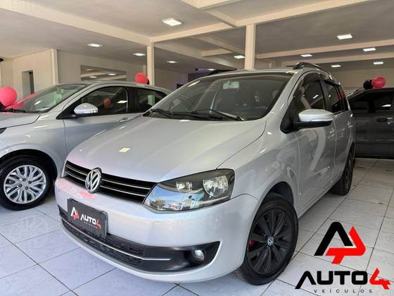 VOLKSWAGEN SPACEFOX 1.6 MI SPORTLINE 8V FLEX 4P MANUAL VOLKSWAGEN SPACEFOX 1.6 MI SPORTLINE 8V FLEX 4P MANUAL